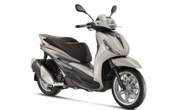  Piaggio Beverly (or similar)